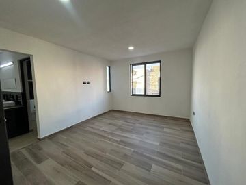 VENTA DE CASA NUEVA EN LA ANTIGUA CEMENTERA TRES RECAMARAS, 4 BAÑOS COMPLETOS