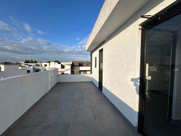 VENTA DE CASA NUEVA EN LA ANTIGUA CEMENTERA TRES RECAMARAS, 4 BAÑOS COMPLETOS