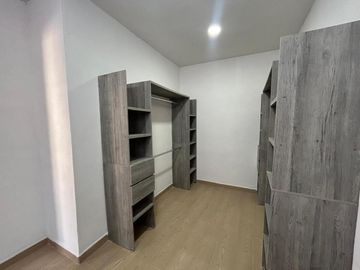 VENTA DE CASA NUEVA EN LA ANTIGUA CEMENTERA TRES RECAMARAS, 4 BAÑOS COMPLETOS