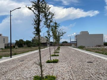 Venta Casas, Lomas del Campanario Norte, 45 Qro76. $10.7 mdp