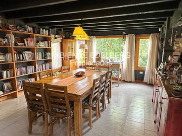 Casa en venta 3 dormitorios calle Miciu - San Martin de los Andes