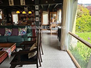 Casa en venta 3 dormitorios calle Miciu - San Martin de los Andes