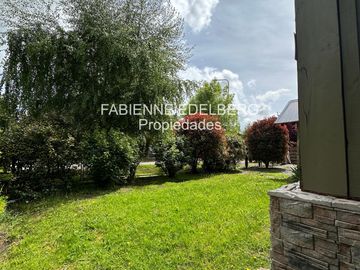 Casa en venta 3 dormitorios calle Miciu - San Martin de los Andes