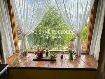 Casa en venta 3 dormitorios calle Miciu - San Martin de los Andes