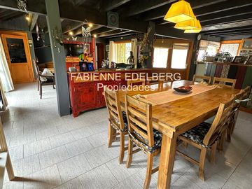 Casa en venta 3 dormitorios calle Miciu - San Martin de los Andes