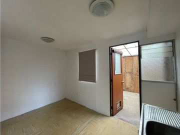 ¡OPORTUNIDAD! PLACILLA / PSJE LAS MELIAS / CASA 2D 1B 2E