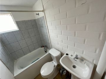 ¡OPORTUNIDAD! PLACILLA / PSJE LAS MELIAS / CASA 2D 1B 2E