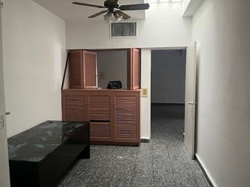CASA EN VENTA EN COLONIA LEONES