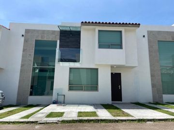 CASAS EN PREVENTA CACALOMACAN