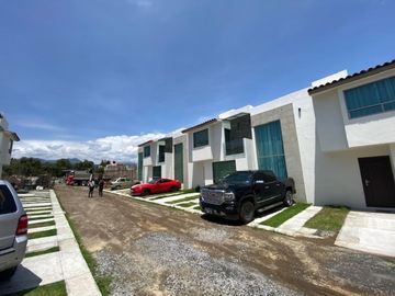 CASAS EN PREVENTA CACALOMACAN