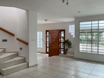 Casa en venta en Real del Sur