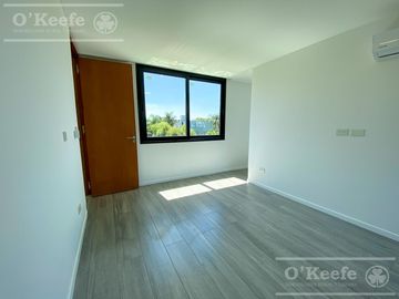 Casa en Fincas de Hudson de 5 dormitorios a estrenar!! Berazategui