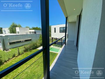 Casa en Fincas de Hudson de 5 dormitorios a estrenar!! Berazategui