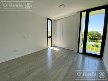 Casa en Fincas de Hudson de 5 dormitorios a estrenar!! Berazategui