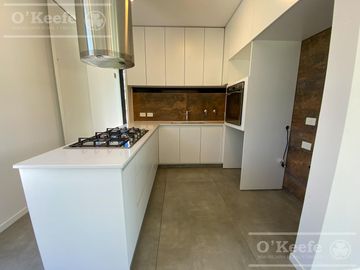 Casa en Fincas de Hudson de 5 dormitorios a estrenar!! Berazategui