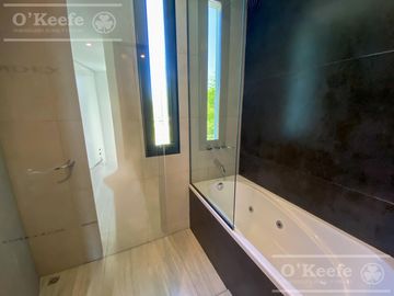 Casa en Fincas de Hudson de 5 dormitorios a estrenar!! Berazategui
