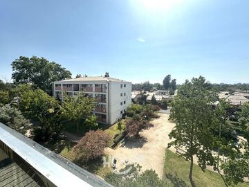VILLA FREI (PISO 4, SIN ASCENSOR)