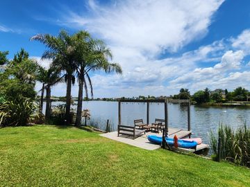 Casa en  Venta al lago en San Isidro Labrador, Tigre