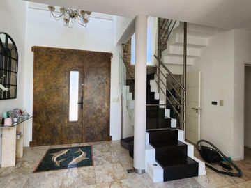 Casa en  Venta al lago en San Isidro Labrador, Tigre