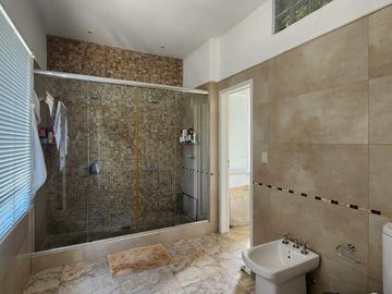 Casa en  Venta al lago en San Isidro Labrador, Tigre