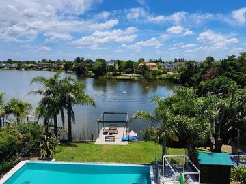 Casa en  Venta al lago en San Isidro Labrador, Tigre