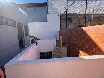 CASA EN VENTA EN LA COLONIA AMERICANA