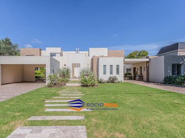 Casa en venta en Country San Diego Moreno