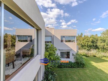 Casa en venta en Country San Diego Moreno