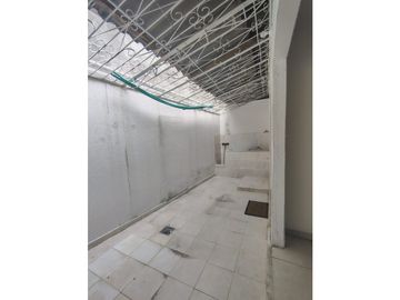 VENTA DE CASA DE DOS NIVELES EN EL B/ LA CASTELLANA DE MONTERIA