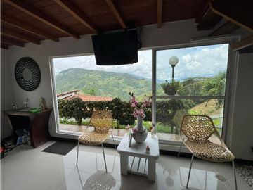 SE VENDE FINCA Y CABAÑA A PUERTA CERRADA EN COCORN
