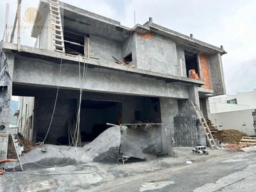 Casa en Venta en Sierra Alta 9no sector, Monterrey N.L.