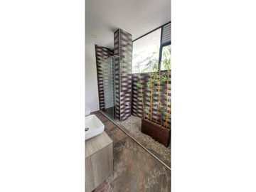 VENTA ESPECTACULAR CASA CAMPESTRE UBICADA EN RICAURTE CUNDINAMARCA