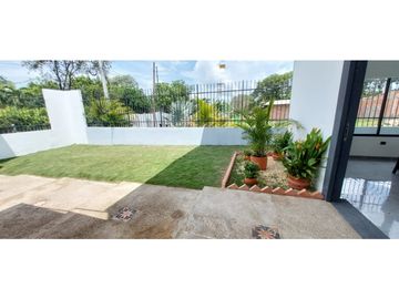 VENTA ESPECTACULAR CASA CAMPESTRE UBICADA EN RICAURTE CUNDINAMARCA