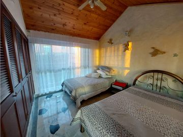 VENPERMUTO HERMOSA CASA CAMPESTRE EN EL MEJOR CONDOMINIO DE CHINAUTA