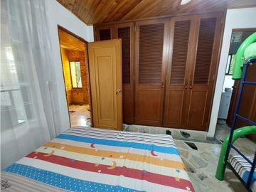 VENPERMUTO HERMOSA CASA CAMPESTRE EN EL MEJOR CONDOMINIO DE CHINAUTA