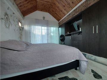 VENPERMUTO HERMOSA CASA CAMPESTRE EN EL MEJOR CONDOMINIO DE CHINAUTA