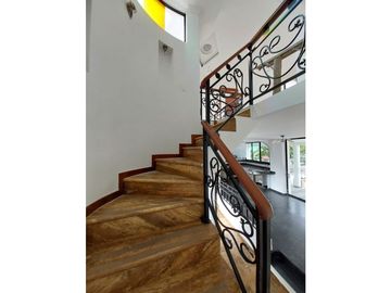 VENTA LINDISIMA CASA CAMPESTRE EN EL MEJOR CONDOMINIO DE CHINAUTA
