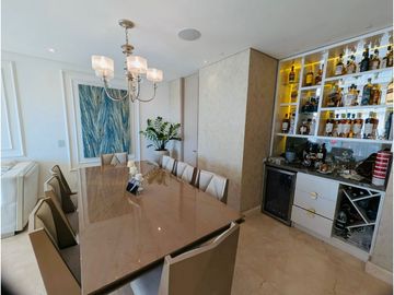 SE VENDE APARTAMENTO DE LUJO EN PORTAL DE GENOVES