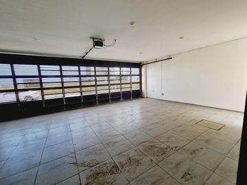 Casa en VENTA CON ALBERCA y terraza  VISTA AL MAR fracc PLAYAS DEL CONCHAL