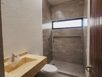 Casa en VENTA UN PISO fraccionamiento LOMAS DEL DORADO Boca del Río