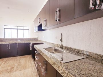 Casa en VENTA UN PISO fraccionamiento LOMAS DEL DORADO Boca del Río