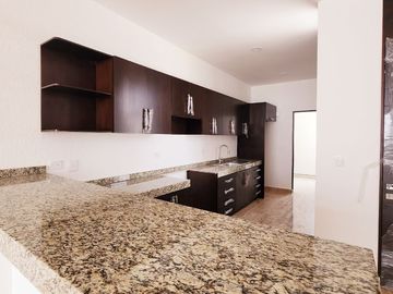 Casa en VENTA UN PISO fraccionamiento LOMAS DEL DORADO Boca del Río