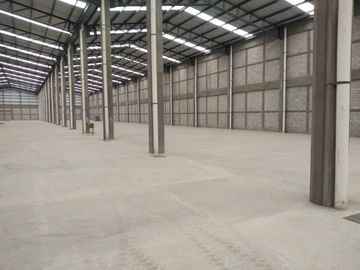 BODEGA EN RENTA COACALCO