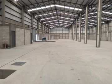 BODEGA INDUSTRIAL EN RENTA COACALCO