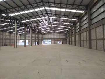 BODEGA EN RENTA COACALCO