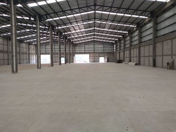 BODEGA EN RENTA COACALCO