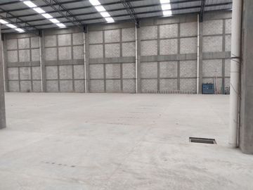BODEGA EN RENTA COACALCO