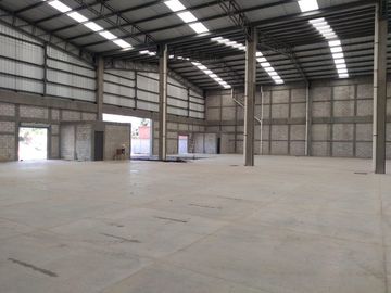 BODEGA EN RENTA COACALCO