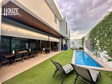Exclusiva casa en venta en zona Campestre