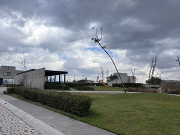 Venta de casa en Privada San Lorenzo, Lomas de Campanario Norte.